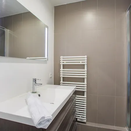 公寓 Climatise 1br Triangle D'or *