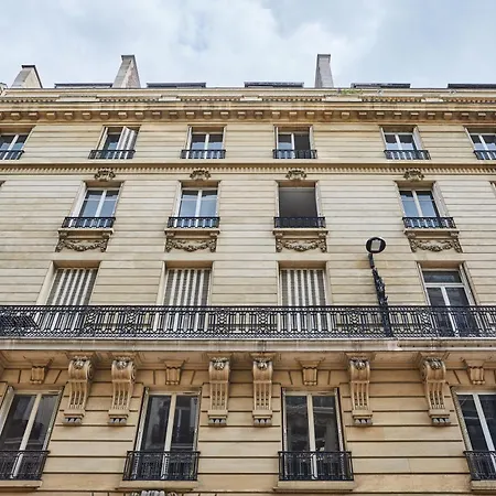 Climatise 1br Triangle D'or