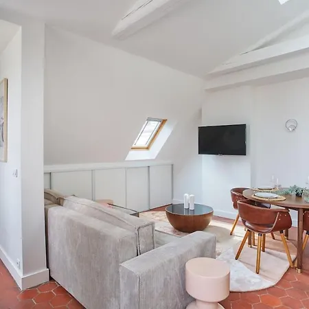 Climatise 1br Triangle D'or * 파리