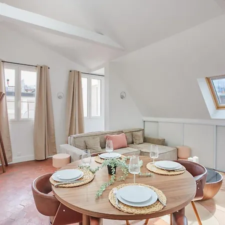 Climatise 1br Triangle D'or