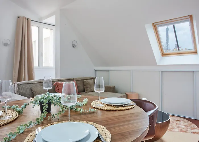 Climatise 1br Triangle D'or Lejlighed Paris