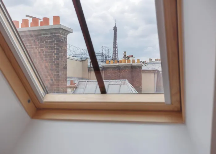 Climatise 1br Triangle D'or *