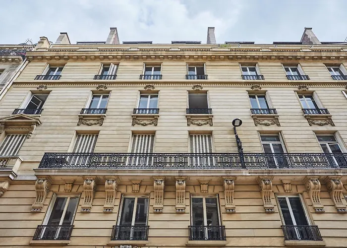 Climatise 1br Triangle D'or