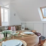 Climatise 1br Triangle D'or Апартаменты Париж